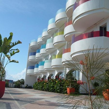 Hotel Zodiaco ポルト・チェザーレオ エクステリア 写真